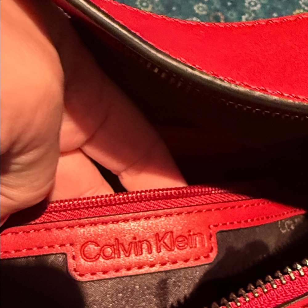 Calvin Klein Top Zio Hobo Ruby Red Bag **NEW NEVER USED** - Picture 6 of 7